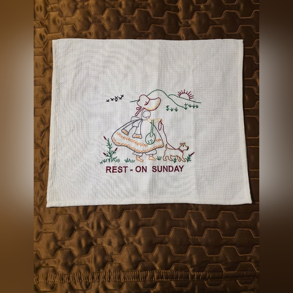 Vintage Tea Towels. Perfect Christmas Gift! - Picture 9 of 11